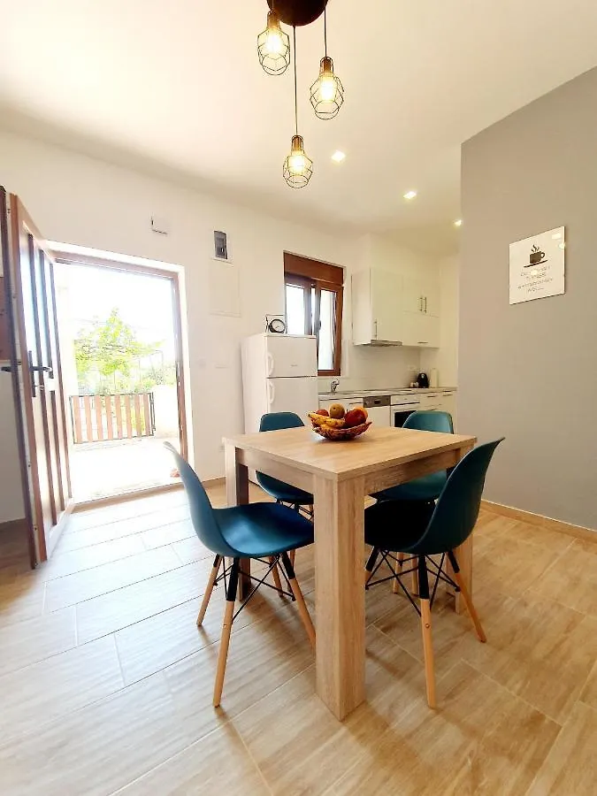 Konukevi Apartmani Piero, Privlaka