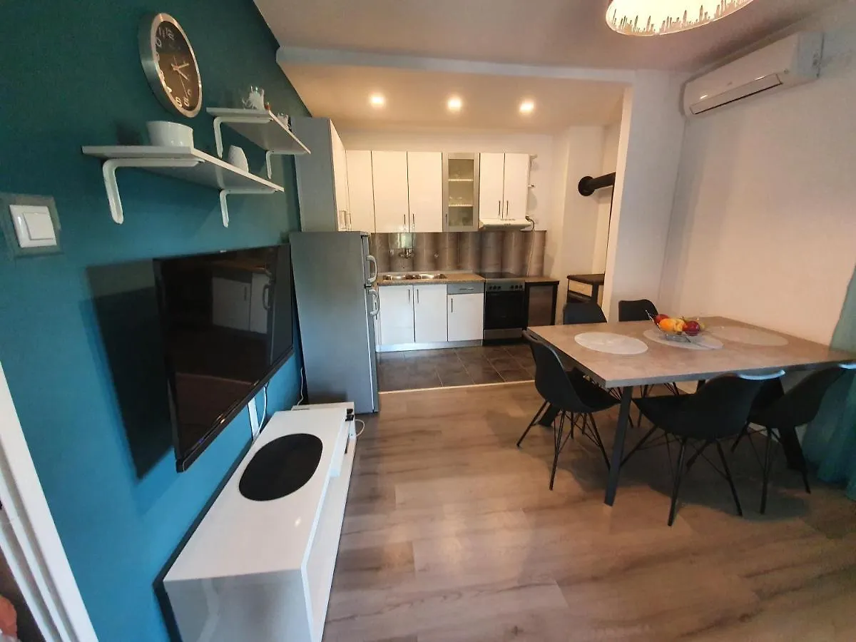 Apartmani Piero, Privlaka Konukevi